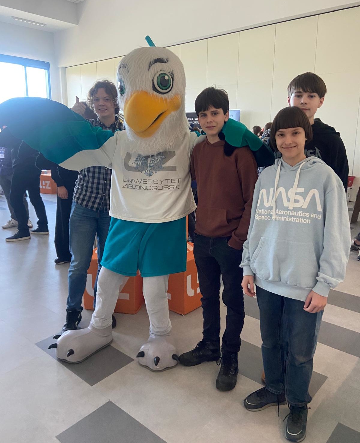 Odnośnik: https://cloud-9.edupage.org/cloud/eduresized_psg2.jpg?z%3Acc7MiIQAU5A98Zz8Iu6inrJrIddROMHsrBRm%2Bw%2FieYoESWqnBtf9Qzb4B95nRaIMQGey6O0%2BQWiEw0xdBElVpw%3D%3D