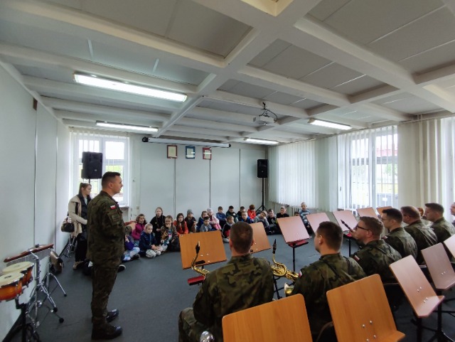Lekcja muzyki w Orkiestrze Wojskowej w Siedlcach - Obrazek 4