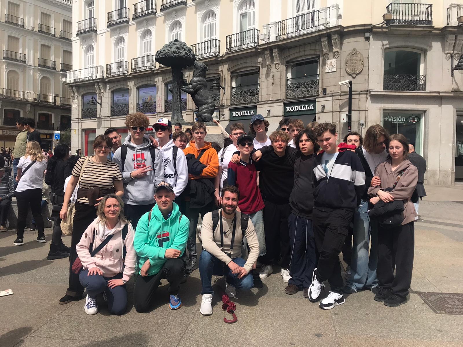 Nasi uczniowie pozdrawiają z Hiszpanii - Madryt 07.04.2024 - Obrazek 2