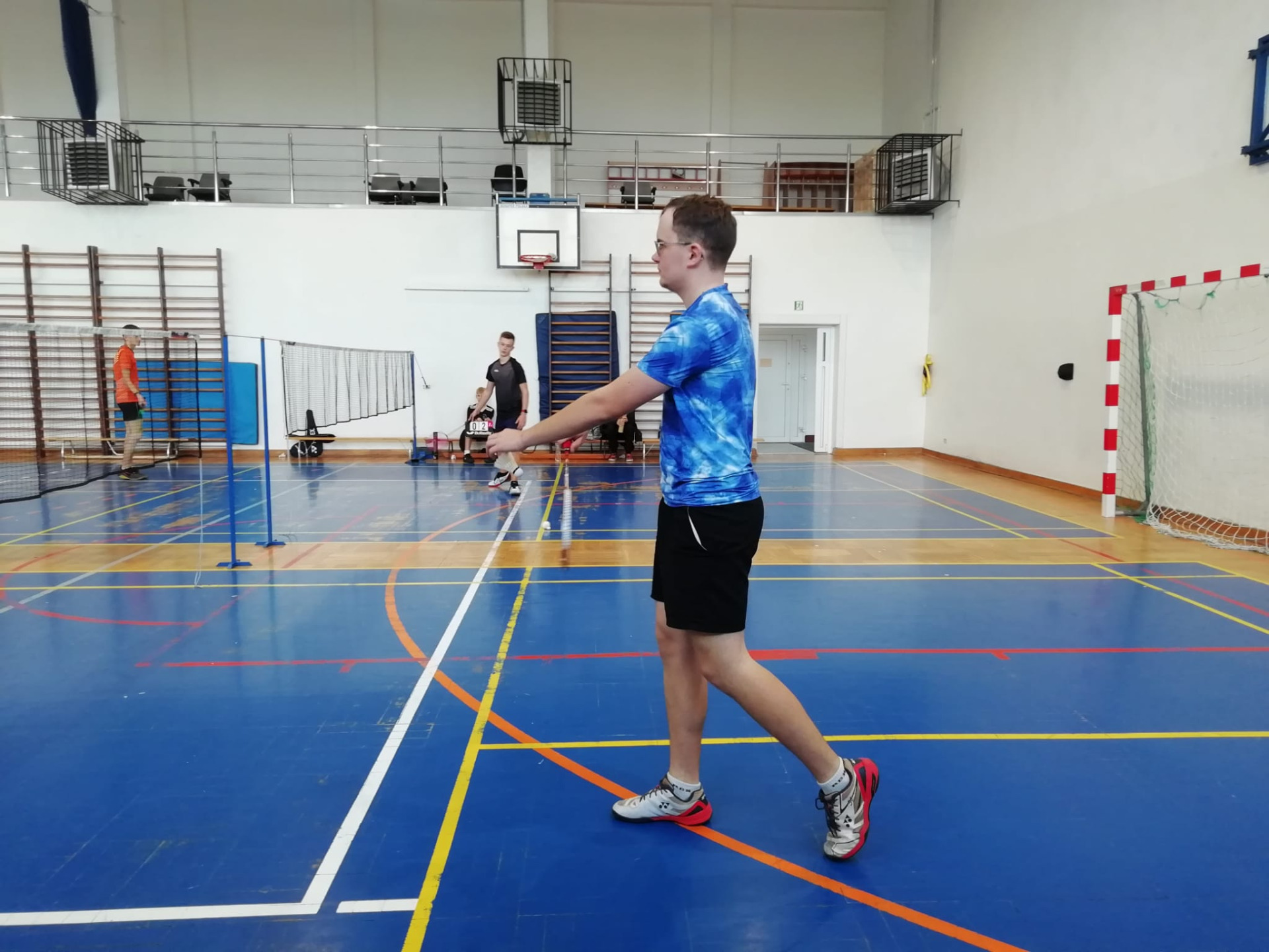 Mistrzostwa powiatu w drużynowym badmintonie dziewcząt i chłopców.  - Obrazek 1