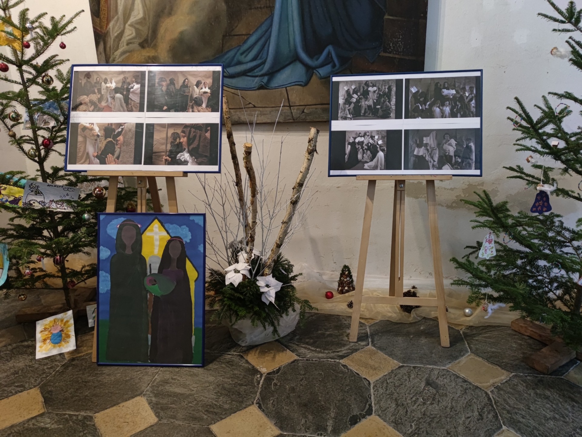 Výstava živych betlémů našich studentů ve šternberském kostele. - Obrázek 2