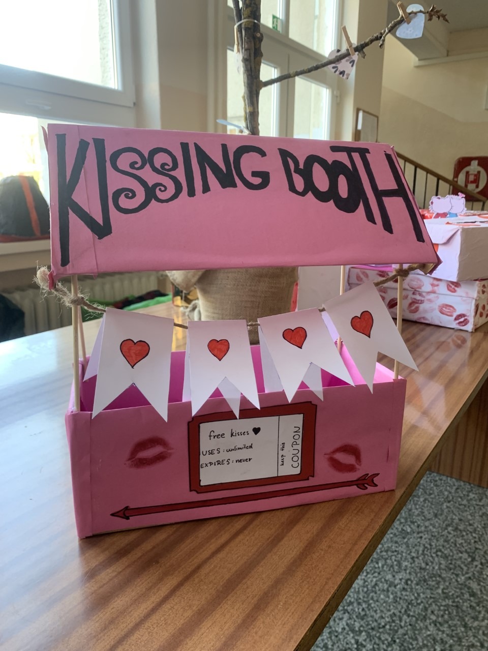 Valentínska pošta – súťaž o najkrajšiu škatuľu - Obrázok 1