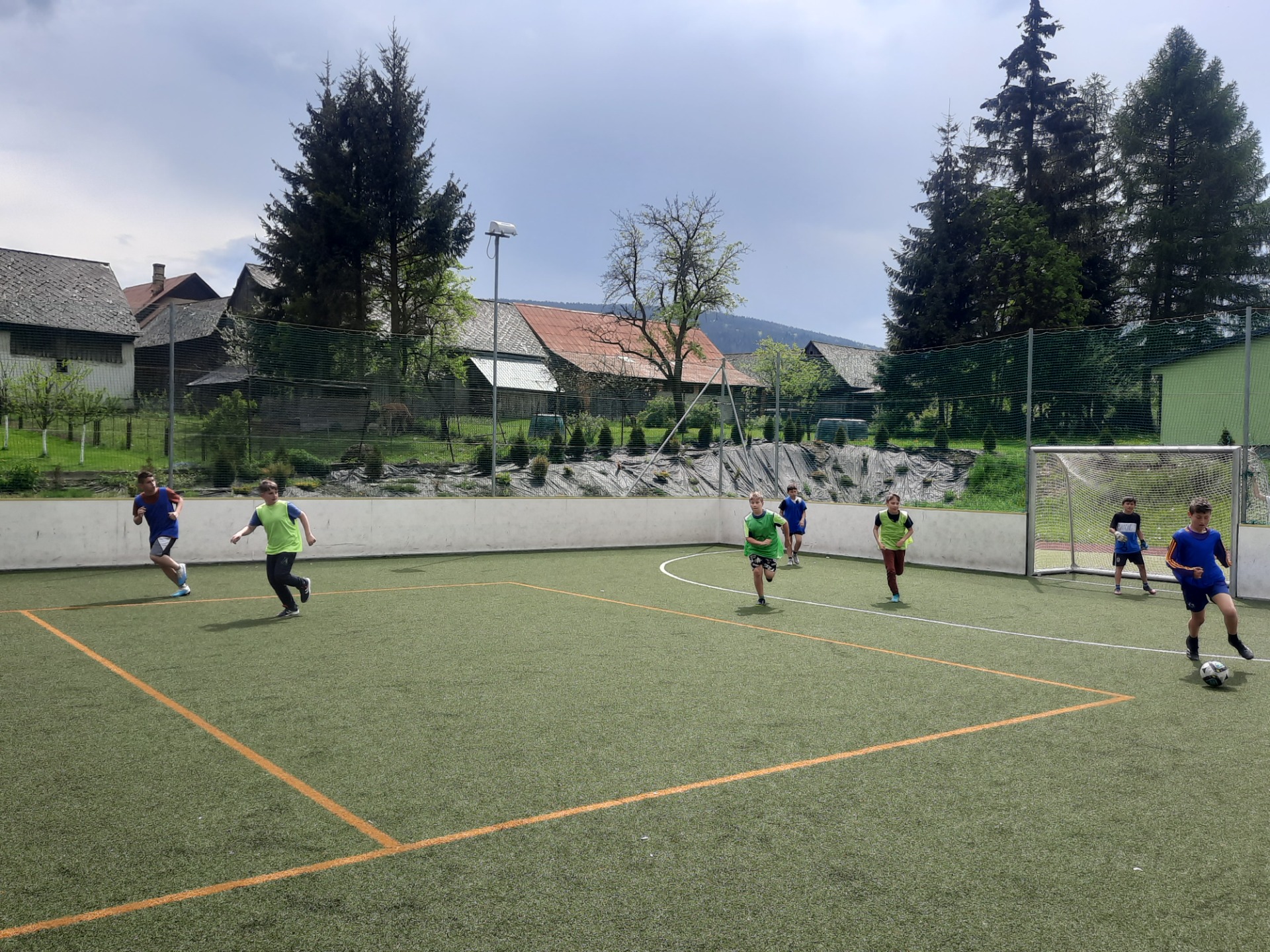 Futbal - Školský pohár mladších žiakov - Obrázok 6